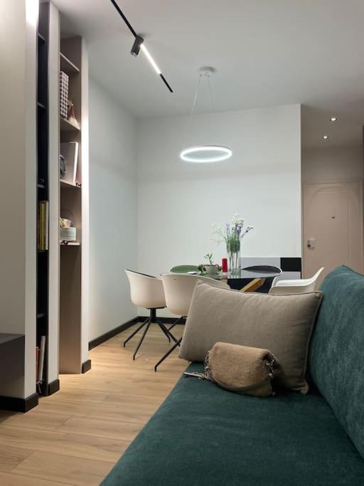 Angry Architects Apartment01 Tirana Exteriér fotografie